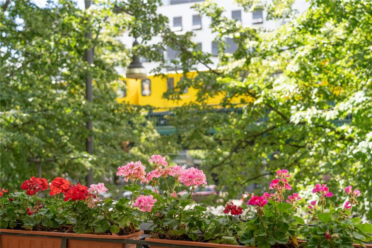 Holiday 33 Apartments Efg Schoenhauser Allee Mit Balkon Berlijn Buitenkant foto